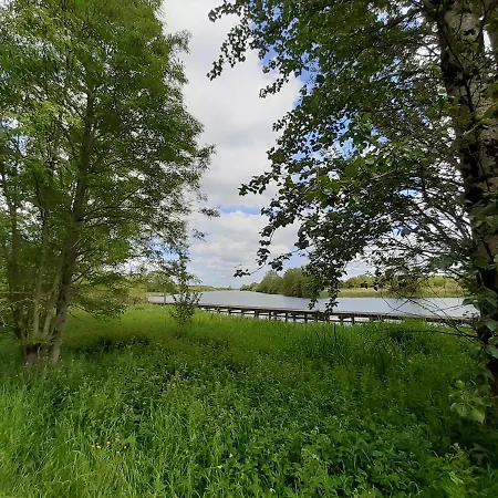 From In East Galway 度假居 Ballycrossaun
