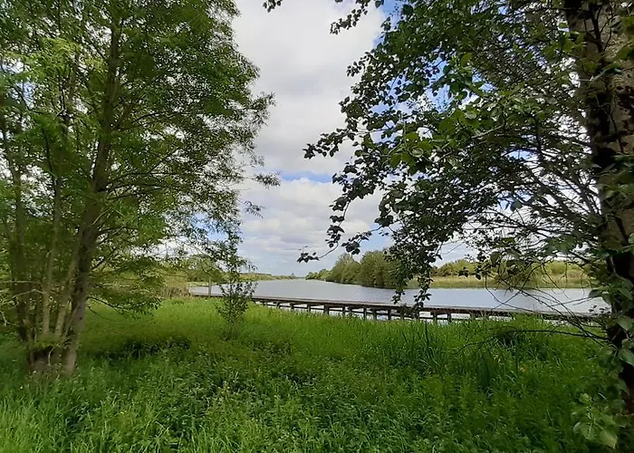From In East Galway Hébergement de vacances Ballycrossaun